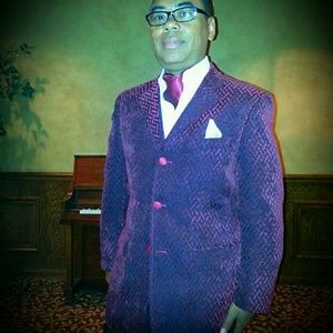 Meet your Posher, Steve